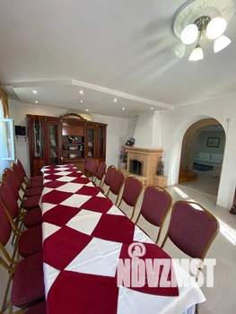 Дом 230м², 3-этажный, посуточно,