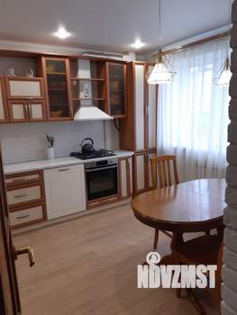 Дом 127м², 2-этажный, на длительный срок,