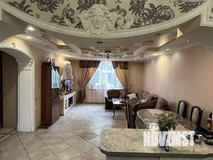 Дом 300м², 2-этажный, участок 3 сот.