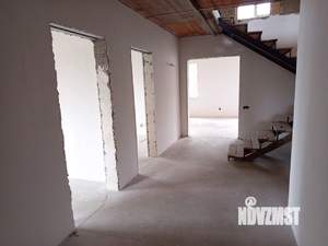 Дом 223м², 2-этажный, участок 7 сот.