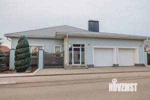 Дом 216м², 1-этажный, участок 7 сот.