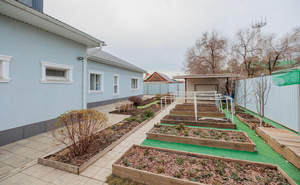 Дом 216м², 1-этажный, участок 7 сот.