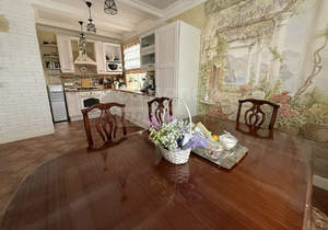 Дом 206м², 3-этажный, участок 3 сот.