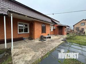 Дом 180м², 1-этажный, участок 10 сот.