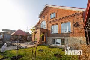 Дом 344м², 2-этажный, участок 10 сот.