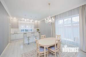 Дом 216м², 1-этажный, участок 7 сот.