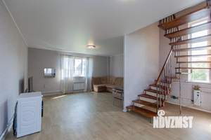 Дом 151м², 2-этажный, участок 10 сот.