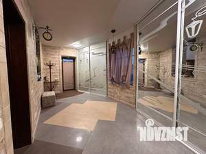 Дом 278м², 2-этажный, участок 10 сот.