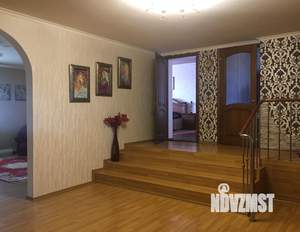 Коттедж 290м², 3-этажный, участок 5 сот.