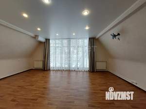 Дом 130м², 2-этажный, участок 3 сот.