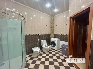 Дом 326м², 2-этажный, участок 10 сот.