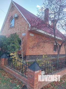 Дом 217м², 2-этажный, участок 4 сот.