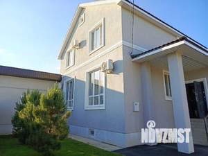 Дом 300м², 2-этажный, участок 10 сот.