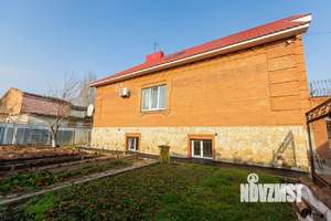 Дом 344м², 2-этажный, участок 10 сот.