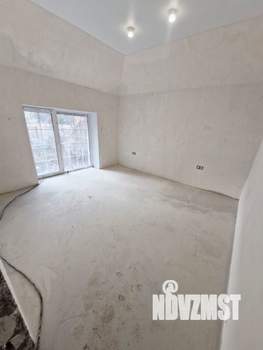 Дом 137м², 2-этажный, участок 4 сот.