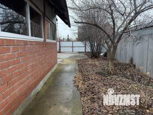 Дом 244м², 3-этажный, участок 9 сот.