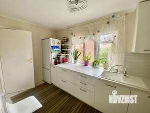 Коттедж 280м², 2-этажный, участок 8 сот.