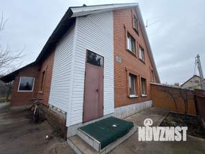 Дом 244м², 3-этажный, участок 9 сот.