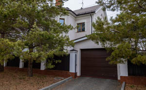 Дом 327м², 2-этажный, участок 9 сот.