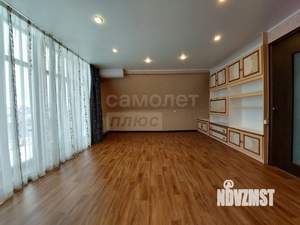 Дом 130м², 2-этажный, участок 3 сот.