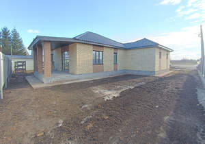 Дом 115м², 1-этажный, участок 4 сот.