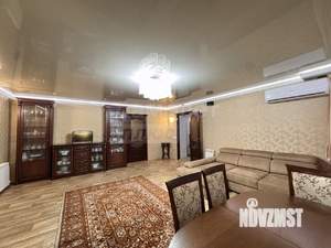 Дом 291м², 2-этажный, участок 5 сот.