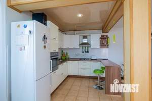 Коттедж 319м², 2-этажный, участок 6 сот.