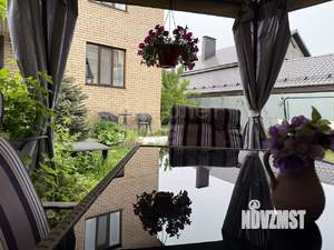 Дом 224м², 2-этажный, участок 4 сот.