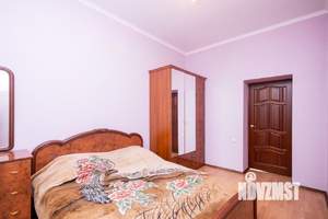 Дом 303м², 3-этажный, участок 5 сот.