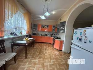 Коттедж 393м², 2-этажный, участок 11 сот.