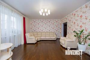 Дом 321м², 2-этажный, участок 6 сот.