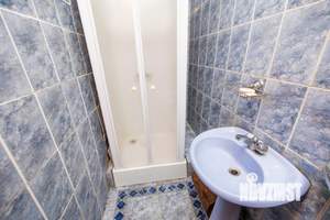 Дом 339м², 2-этажный, участок 10 сот.