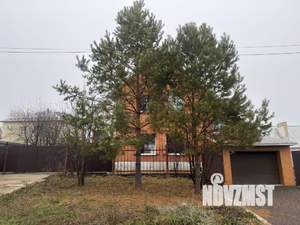 Дом 244м², 3-этажный, участок 9 сот.