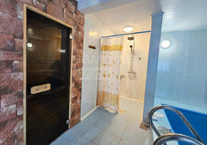 Дом 402м², 2-этажный, участок 5 сот.