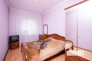 Дом 303м², 3-этажный, участок 5 сот.