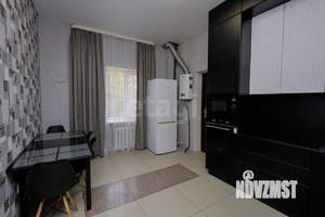 Дом 233м², 2-этажный, участок 2 сот.