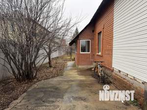 Дом 244м², 3-этажный, участок 9 сот.