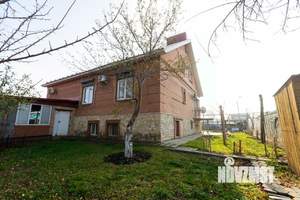 Дом 344м², 2-этажный, участок 10 сот.