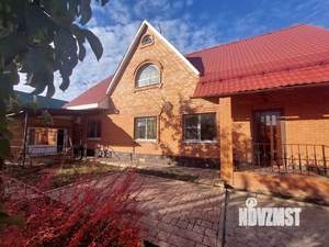 Дом 217м², 2-этажный, участок 4 сот.