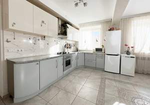 Дом 300м², 2-этажный, участок 10 сот.