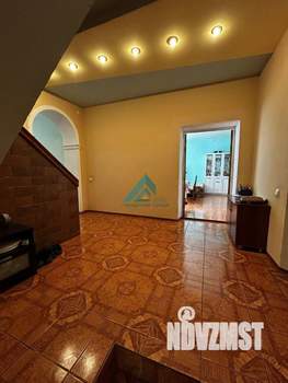 Дом 320м², 2-этажный, участок 5 сот.