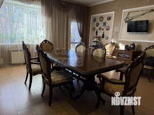 Дом 358м², 3-этажный, участок 9 сот.