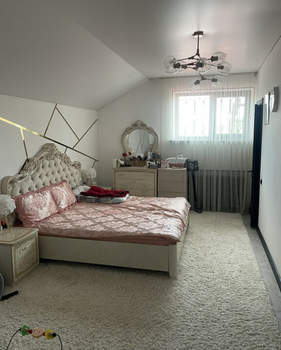 Дом 281м², 2-этажный, участок 3 сот.