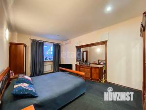 Таунхаус 410м², 4-этажный, участок 5 сот.