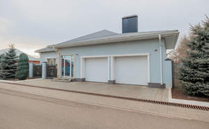 Дом 216м², 1-этажный, участок 7 сот.