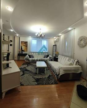 Дом 180м², 2-этажный, участок 5 сот.