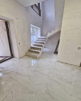 Дом 140м², 2-этажный, участок 4 сот.