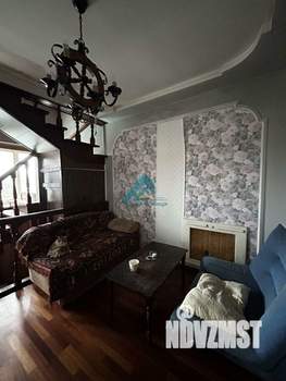 Дом 287м², 3-этажный, участок 5 сот.