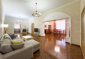 Дом 188м², 1-этажный, участок 9 сот.