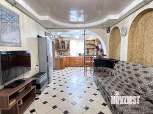 Дом 250м², 2-этажный, участок 5 сот.